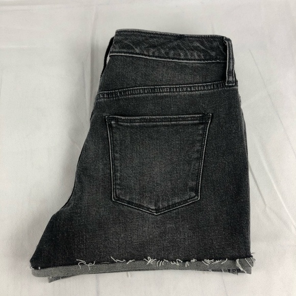 Universal Thread High Rise Shortie 4 - Picture 3 of 4